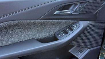 BMW Série 2 220d — photo 12
