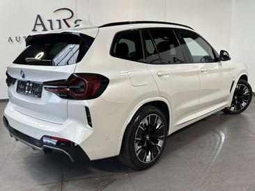 BMW iX3 — photo 3