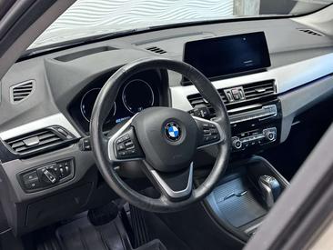 BMW X1 XDrive25e — photo 22