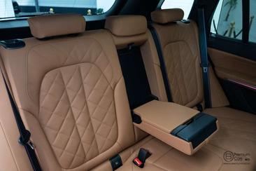 BMW X5 M Performance XDrive50e — photo 27