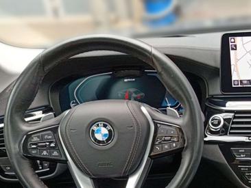 BMW Série 5 Luxury 530e — photo 17