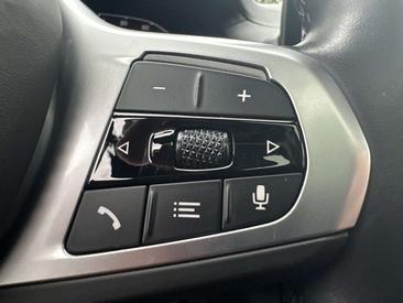 BMW iX3 — photo 13