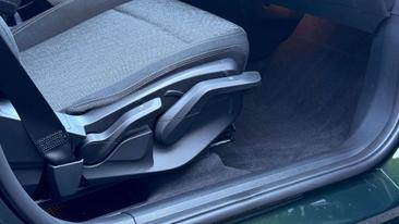 BMW Série 2 220d — photo 21
