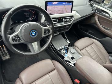BMW iX3 — photo 16