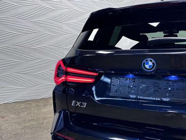 BMW iX3 M Sport — photo 12