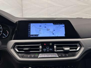 BMW Série 3 320i — photo 24