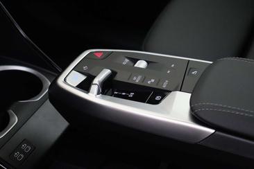 BMW IX1 M Sport EDrive20 — photo 5