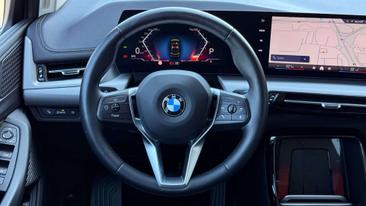 BMW Série 2 220d — photo 24