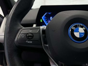 BMW X1 XDrive25e — photo 21