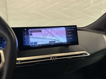 BMW IX XDrive40 — photo 25