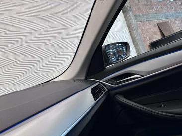 BMW Série 5 Sport 530e — photo 35