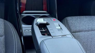 BMW Série 2 220d — photo 28