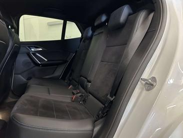BMW IX2 M Sport EDrive20 — photo 13
