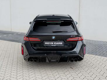 BMW M5 — photo 7