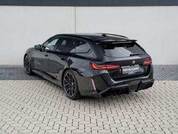 BMW M5 — photo 9