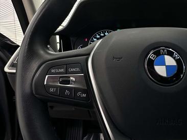 BMW Série 3 320i — photo 16