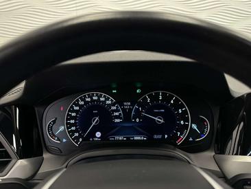 BMW Série 3 320i — photo 17