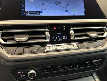 BMW Série 3 320i — photo 21
