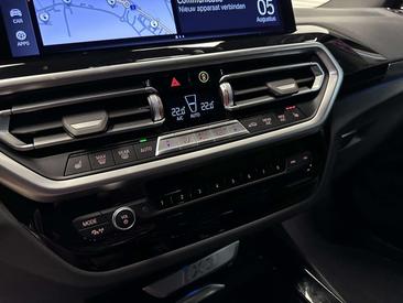 BMW iX3 M Sport — photo 34
