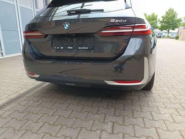 BMW Série 5 Touring 520d — photo 14