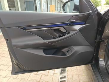 BMW Série 5 Touring 520d — photo 16