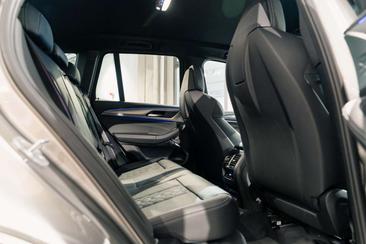 BMW X3 M M Competition — photo 7
