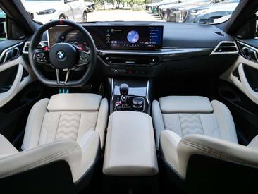 BMW M4 Competition — photo 18