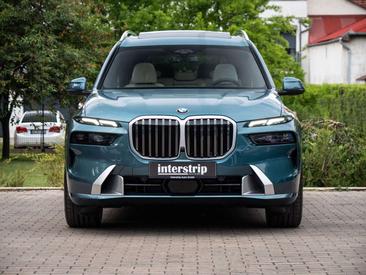 BMW X7 40d — photo 2
