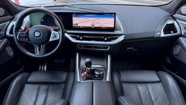 BMW XM — photo 18