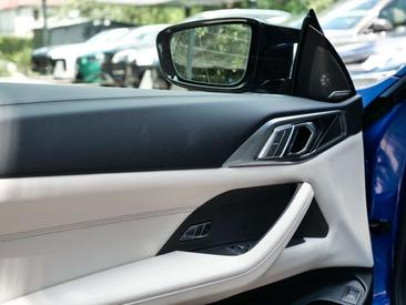BMW M4 Competition — photo 26