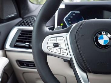 BMW X7 40d — photo 18