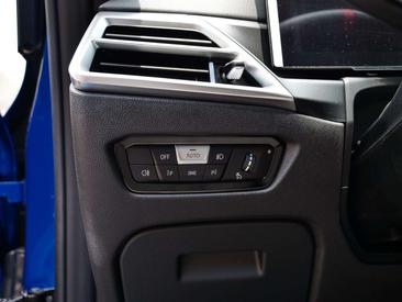 BMW M4 Competition — photo 27