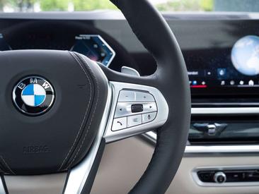 BMW X7 40d — photo 19