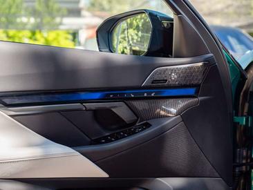 BMW M5 Touring — photo 26