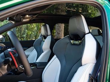 BMW M5 Touring — photo 28