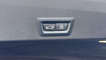 BMW XM — photo 27