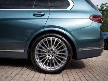 BMW X7 40d — photo 14