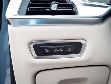 BMW X7 40d — photo 25
