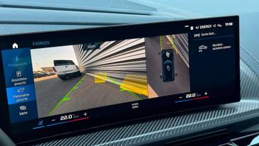 BMW XM — photo 29