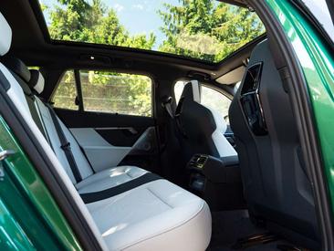 BMW M5 Touring — photo 31