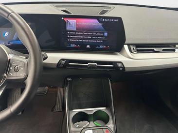 BMW IX1 — photo 8