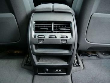 BMW X5 M Sport 40d — photo 32