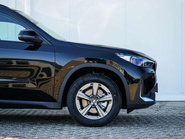 BMW X1 18d — photo 4