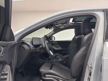 BMW 120i M Sport — photo 11