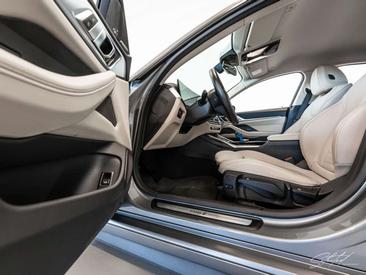 BMW I4 EDrive40 — photo 23