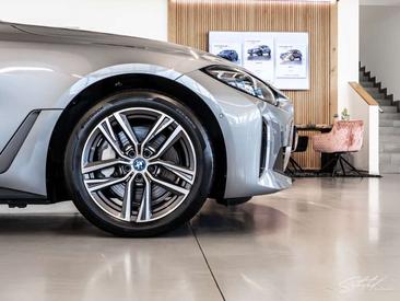 BMW I4 EDrive40 — photo 44