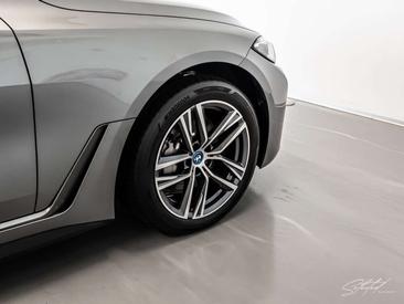 BMW I4 EDrive40 — photo 48