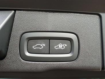Volvo XC60 B5 Plus — photo 27