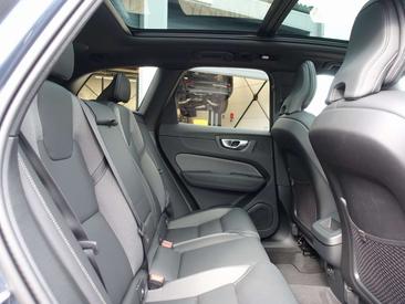 Volvo XC60 B5 Plus — photo 9