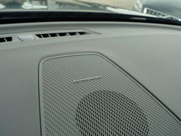 Volvo XC60 B5 Plus — photo 23